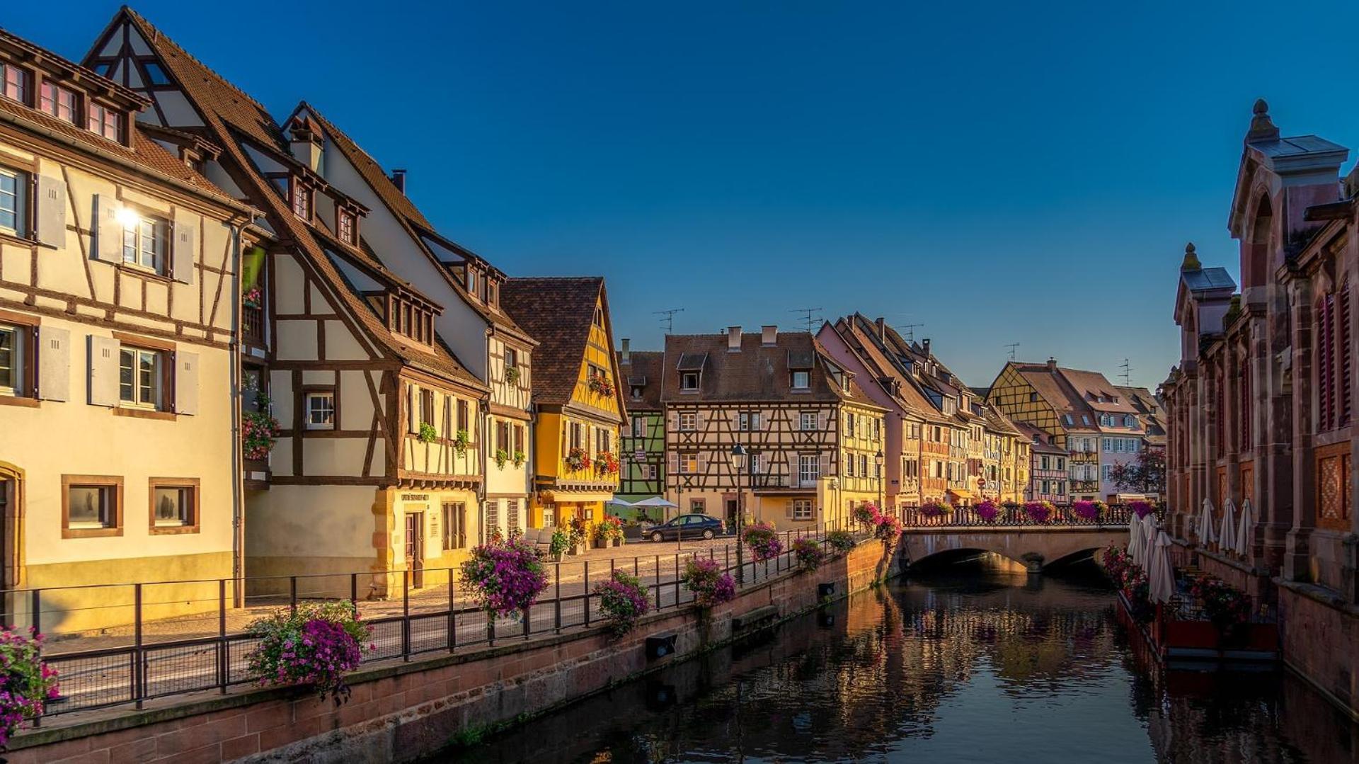 I-Love-Colmar - Les Remparts - Parking Exterior photo